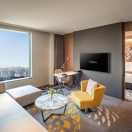 Novotel Suites Ambassador Seoul Yongsan Buitenkant foto