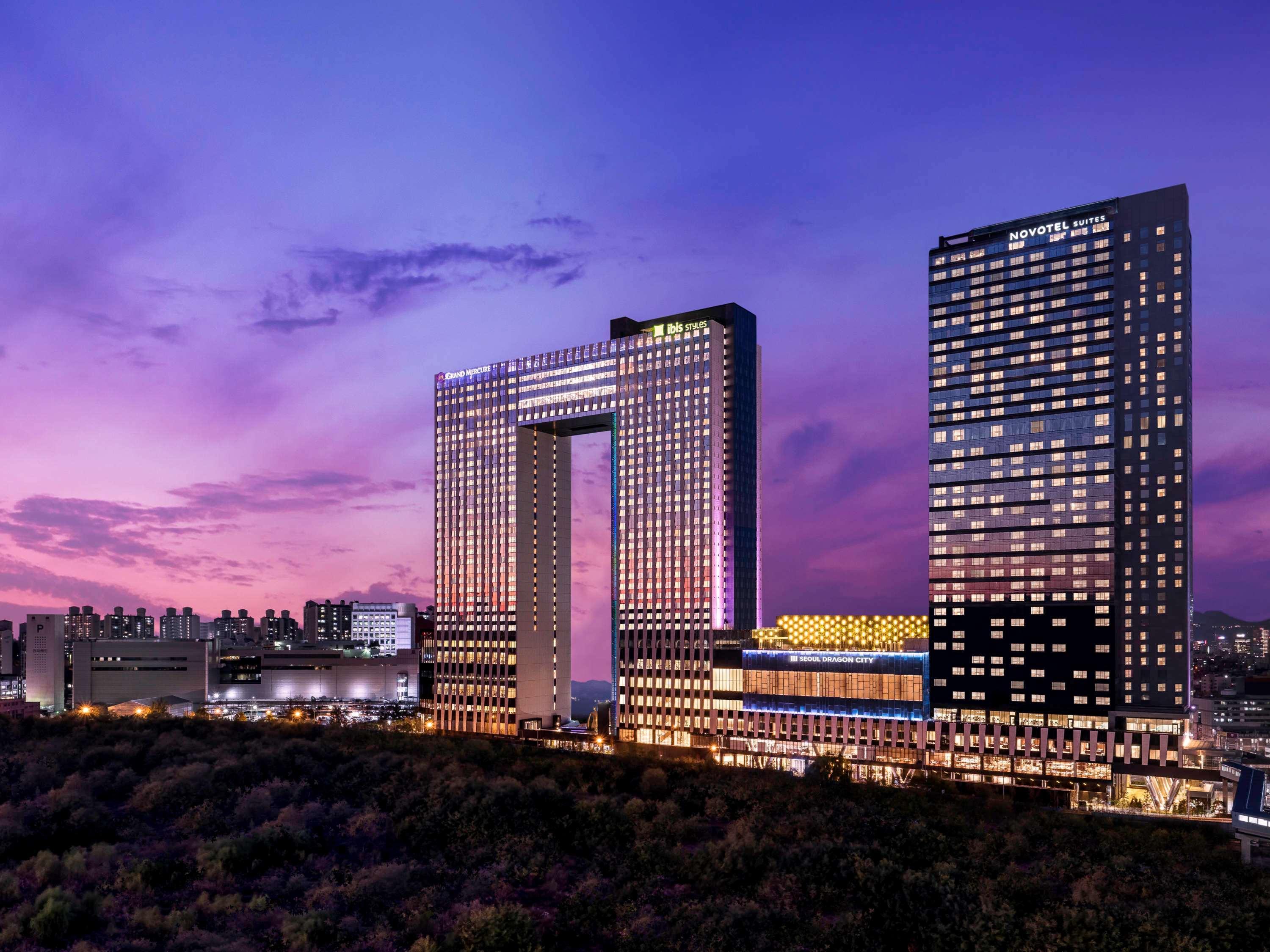 Novotel Suites Ambassador Seoul Yongsan Buitenkant foto