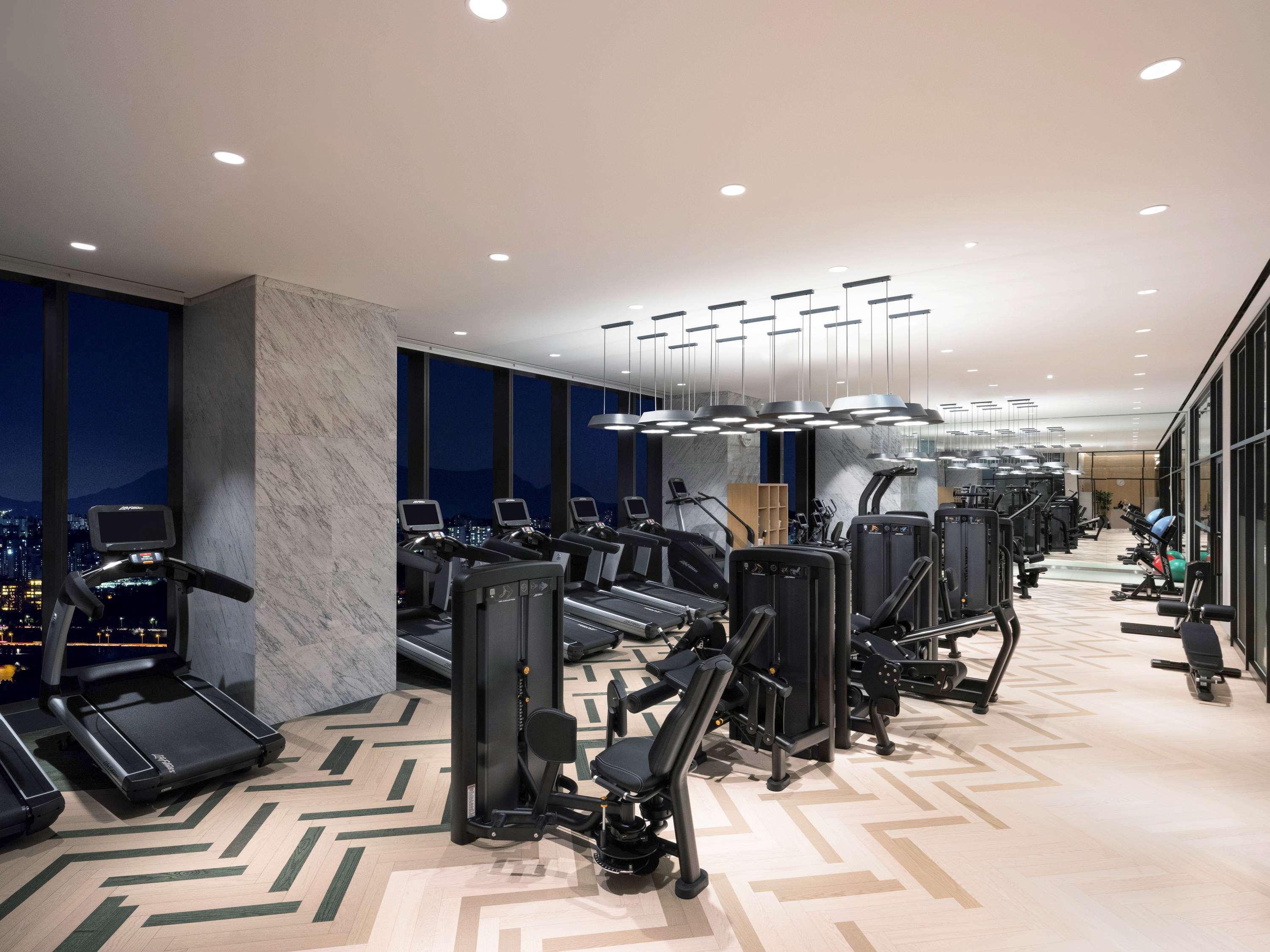 Novotel Suites Ambassador Seoul Yongsan Buitenkant foto